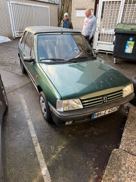 Peugeot 205