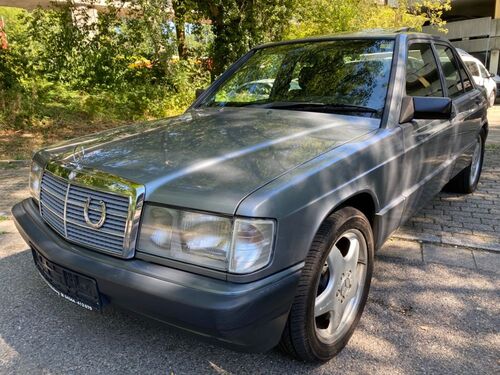 Mercedes-Benz 190