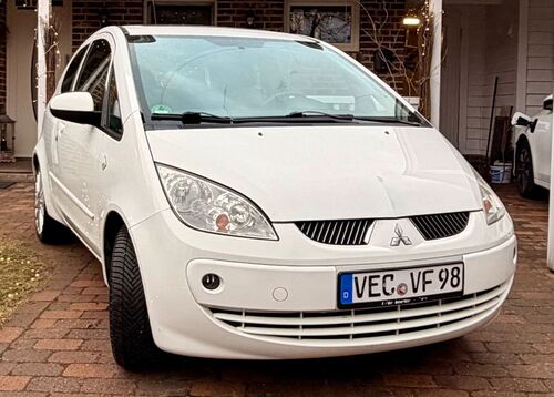 Mitsubishi Colt