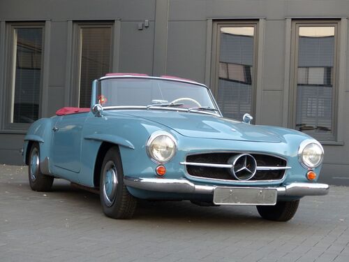 Mercedes-Benz 190