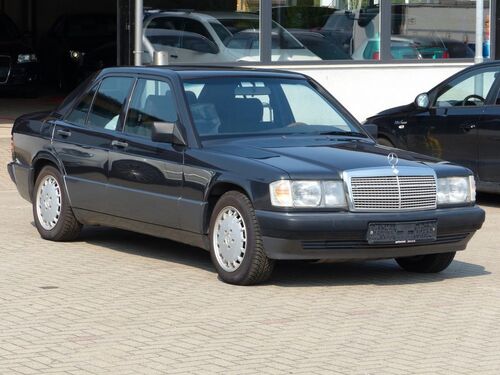 Mercedes-Benz 190