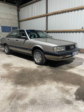 Audi 200