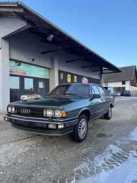 Audi 200