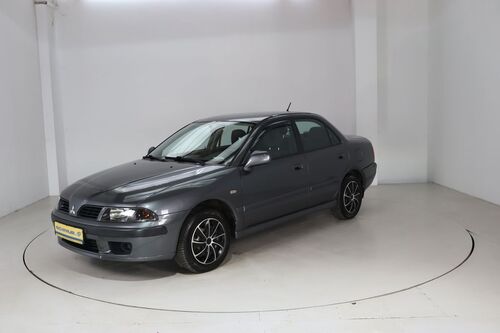 Mitsubishi Carisma