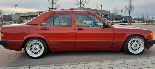 Mercedes-Benz 190
