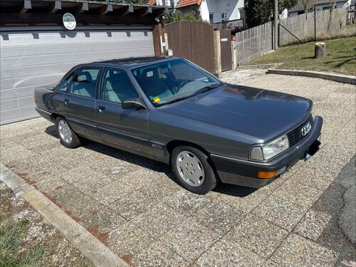 Audi 200