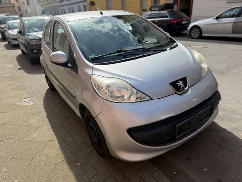 Peugeot 107