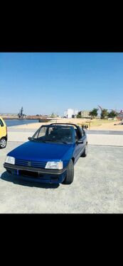 Peugeot 205