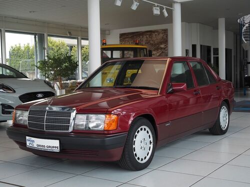 Mercedes-Benz 190