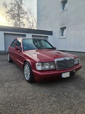 Mercedes-Benz 190