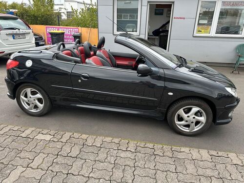 Peugeot 205