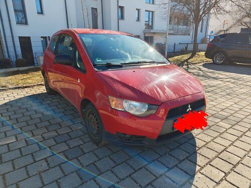 Mitsubishi Colt