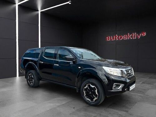 Nissan NP 300