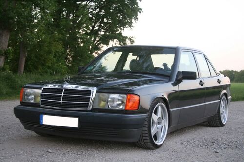 Mercedes-Benz 190