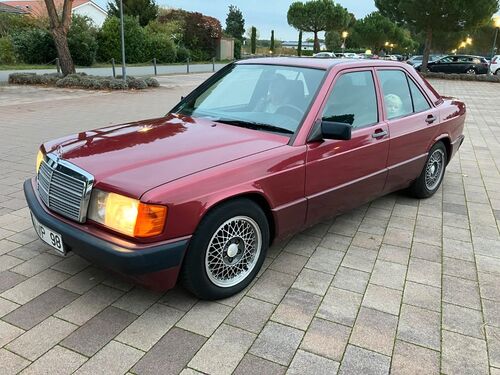 Mercedes-Benz 190