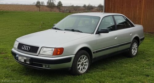 Audi 100