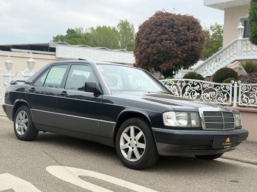 Mercedes-Benz 190