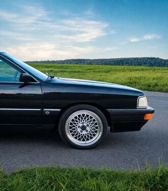 Audi 200