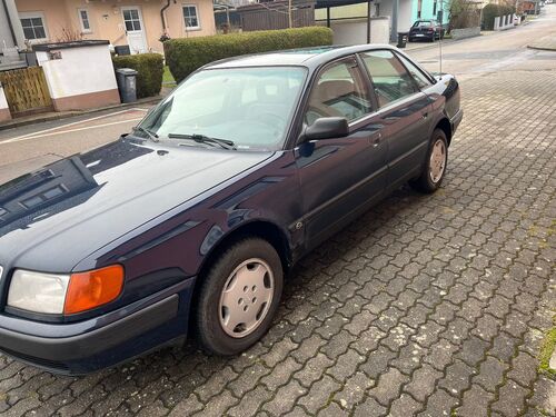 Audi 100