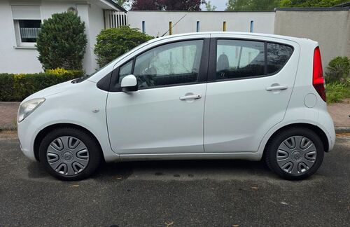 Opel Agila