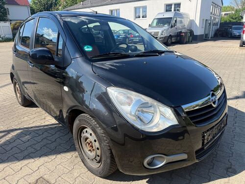 Opel Agila