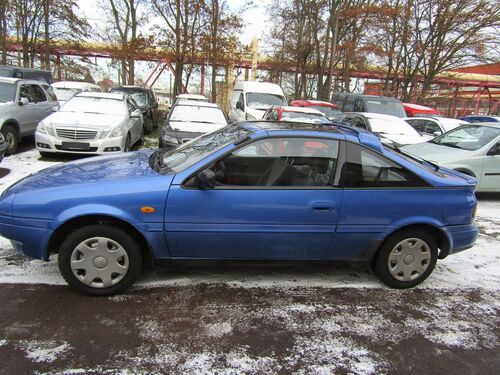 Nissan 100 NX