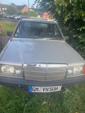 Mercedes-Benz 190
