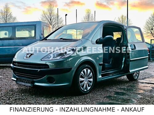 Peugeot 1007