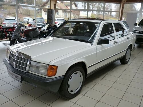 Mercedes-Benz 190