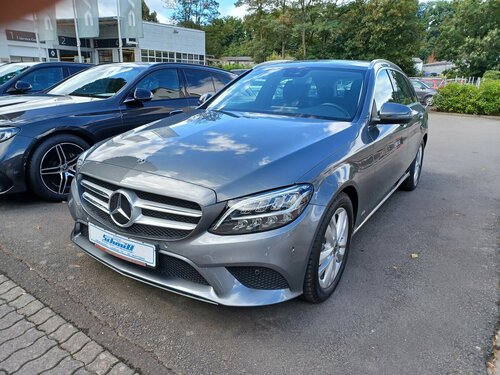 Mercedes-Benz C 200 T Avantgarde *AHK*R.-Kamera*