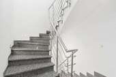 EG Treppe mit Beleuchtung - 