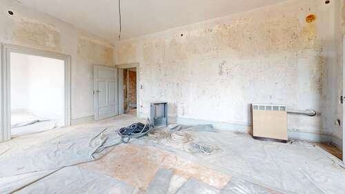 Bedroom - 11 Zimmer Wohn- & Geschäftshaus in Neustadt an der Weinstraße