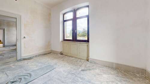 Bedroom(5) - 11 Zimmer Wohn- & Geschäftshaus zum Kaufen in Neustadt an der Weinstraße