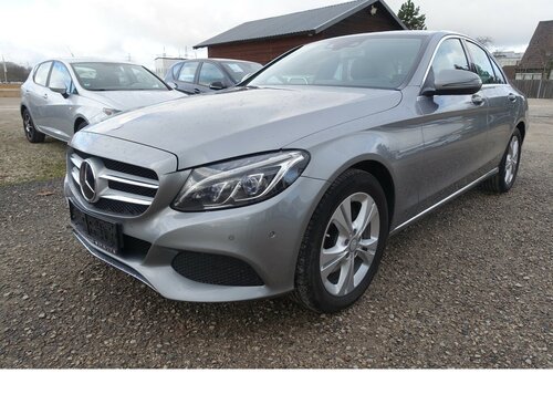 Mercedes-Benz C 250 Lim. 4Matic BlueTEC / d Distr. LED Burmester