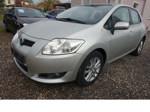 Toyota Auris Life1,6 Automatik Klimaautomatik PDC Alufelg