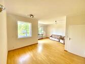 HELL, RUHIG MIT BALKON - 290.000,00 EUR Kaufpreis, ca.  57,00 m² Wohnfläche in Berlin-Zehlendorf (PLZ: 14165)