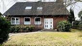 CHARMANTE FAMILIENVILLA MIT TERRASSE & GARTEN - Reinbek