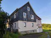 IHR NEUES ZUHAUSE: GROßZÜGIG UND GEMÜTLICH - Floh-Seligenthal