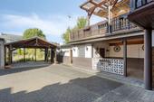 Innenhof, Loggia, Balkon und Carport - Reihenendhaus mit 160,00 m² in Koblenz zum Kaufen