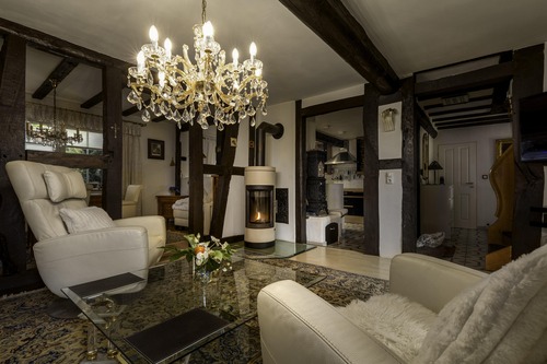 Gemütliches Wohnzimmer + Kamin - 