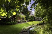 Wundervoller Garten mit Teich - 