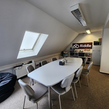 Konferenzecke riddle DG - 