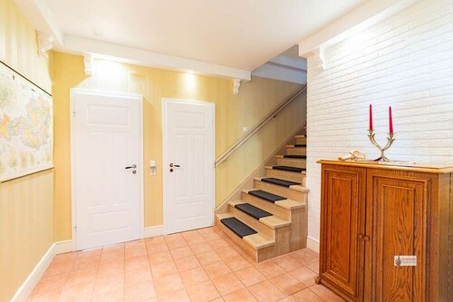 Treppenaufgang ins OG - 