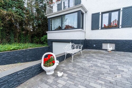 k-Hofseite mit Garagenzufahrt - Einfamilienhaus mit 127,00 m&sup2; in Delmenhorst zum Kaufen