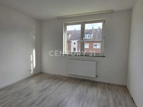 Wohnzimmer - 3 Zimmer Etagenwohnung zur Miete in Gelsenkirchen