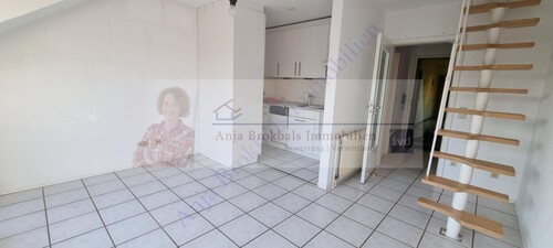 Hell - offen - freundlich - 