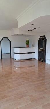 20260304_164027 - Provisionsfrei* Geräumige 4-Zi.-Wohnung Kamblickweg, 104 m², bezugsfrei