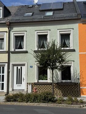 052C3B2D-7437-46B1-A956-766B192015AB_1_105_c - Provisionsfrei* Kernsaniertes Reihenmittelhaus in Kirchenlamitz - sehr gepflegt, sofort bezugsbereit