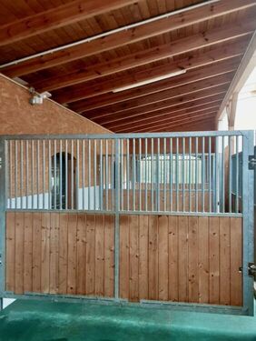Stall Innenansicht - 