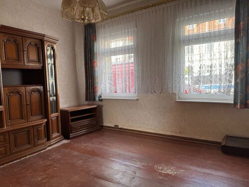 Wohnzimmer im Erdgeschoss - 